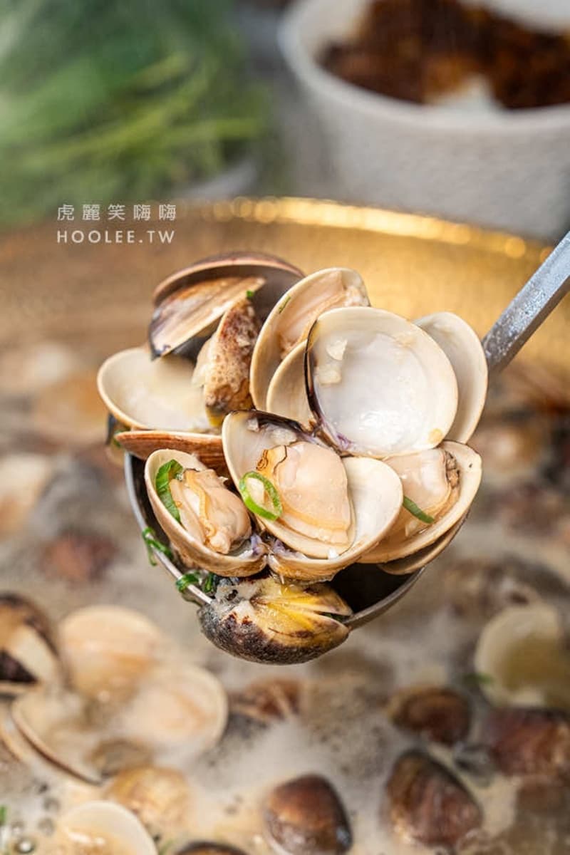 全台唯一「港式火鍋吃到飽」升級回歸!爽嗑酸菜魚、香菜皮蛋鍋,自助吧任夾 全台唯一「港式火鍋吃到飽」升級回歸!爽嗑酸菜魚、香菜皮蛋鍋,自助吧任夾