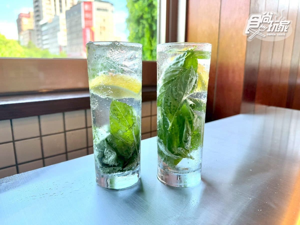４人套餐免費吃！「金豬食堂」推免排金卡，優惠、菜單、推薦必吃搶先看