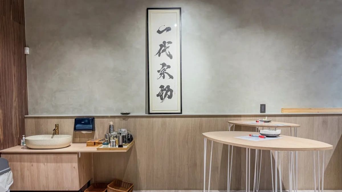 內用僅開放４個席次，每次用餐限時90分鐘。（圖片來源：勞鼠探世界）