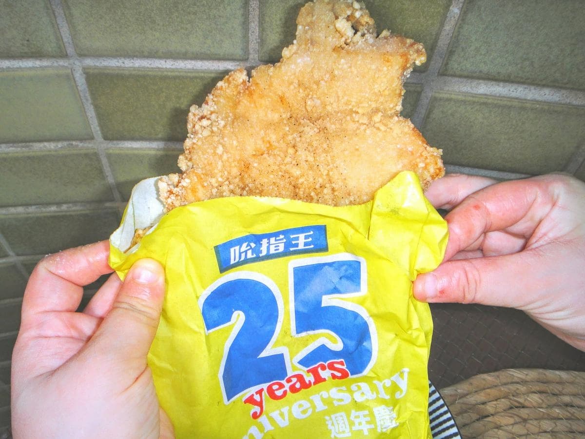 拿坡里、三商炸雞買一送一！６大炸雞優惠手刀搶，bb.q CHICKEN免費送黃金雞柳