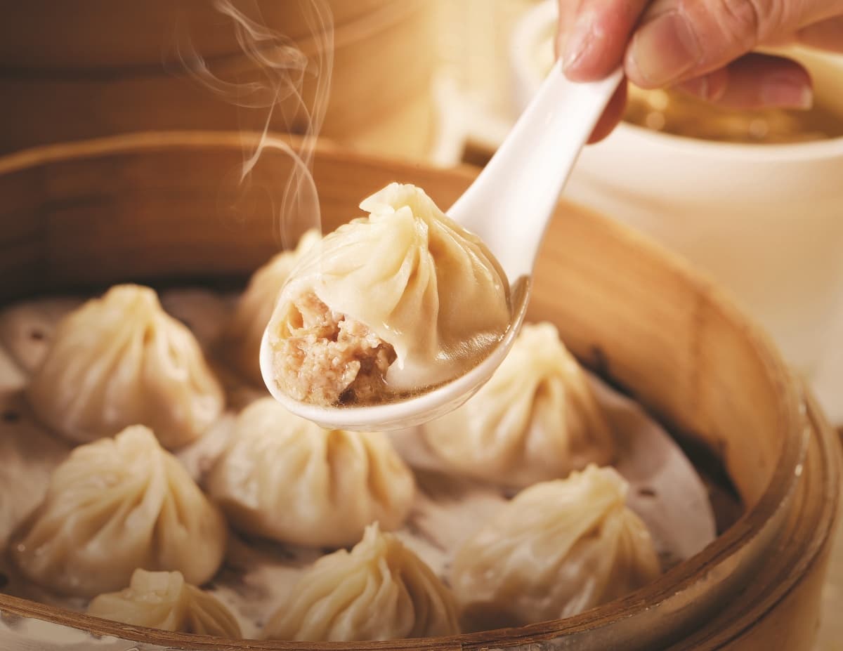招牌小籠包只要10元！「上海湯包店」進駐誠品生活台南，加碼甜點買一送一