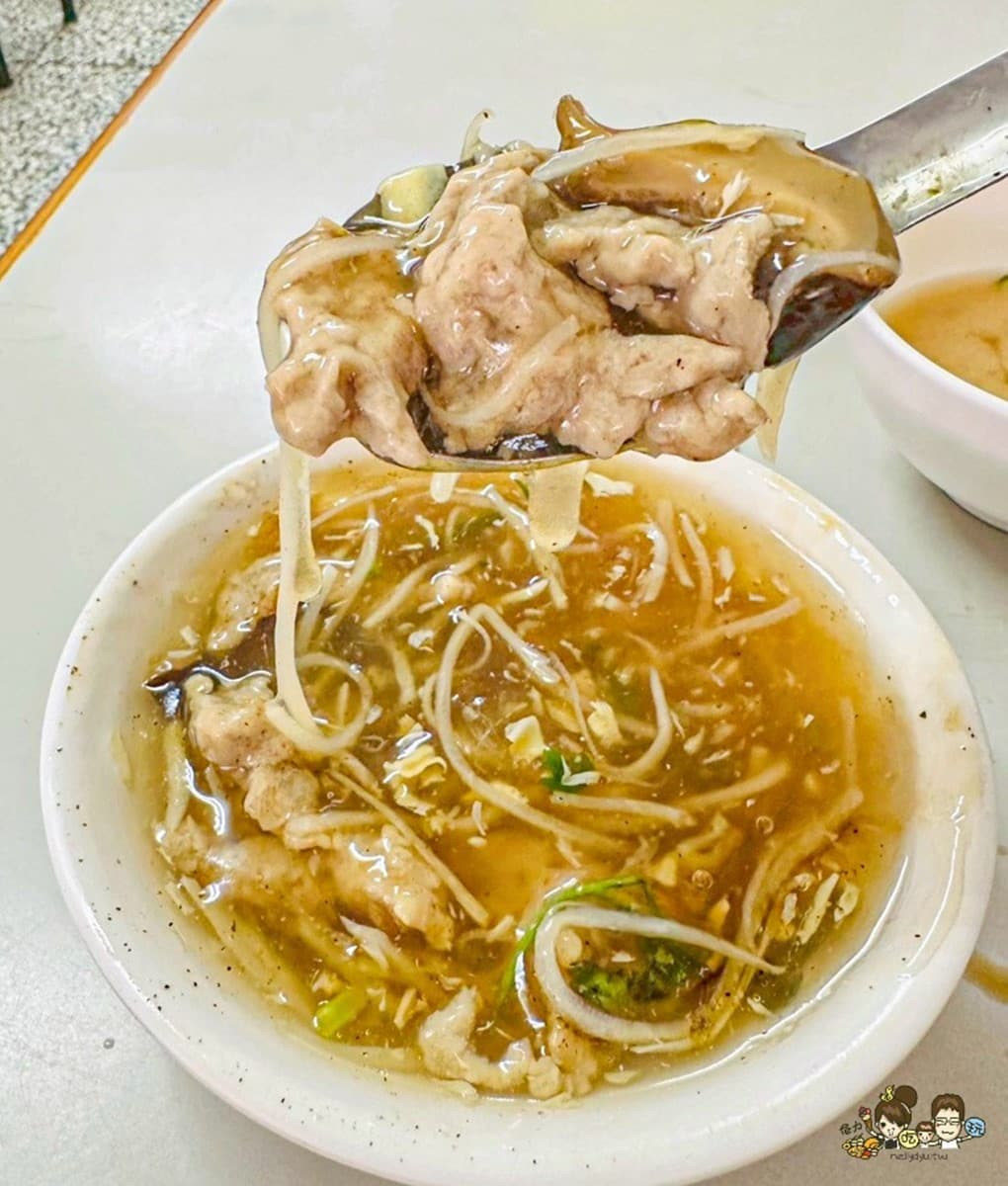 高雄人的月底救星！爽吃肉粽＋碗粿＋味噌湯免百元，55元香菇肉羹超有料