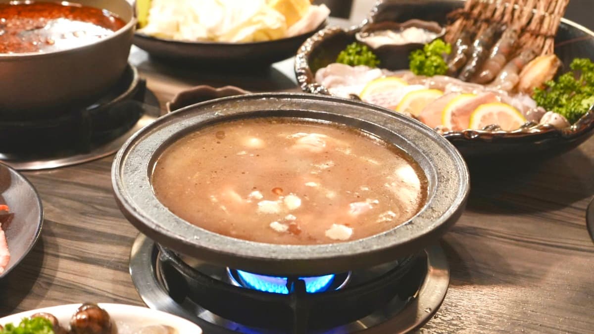 「泰迪熊火鍋吃到飽」只要268元！30款鍋物＋甜點飲料無限續，必嗑泰奶雪花冰