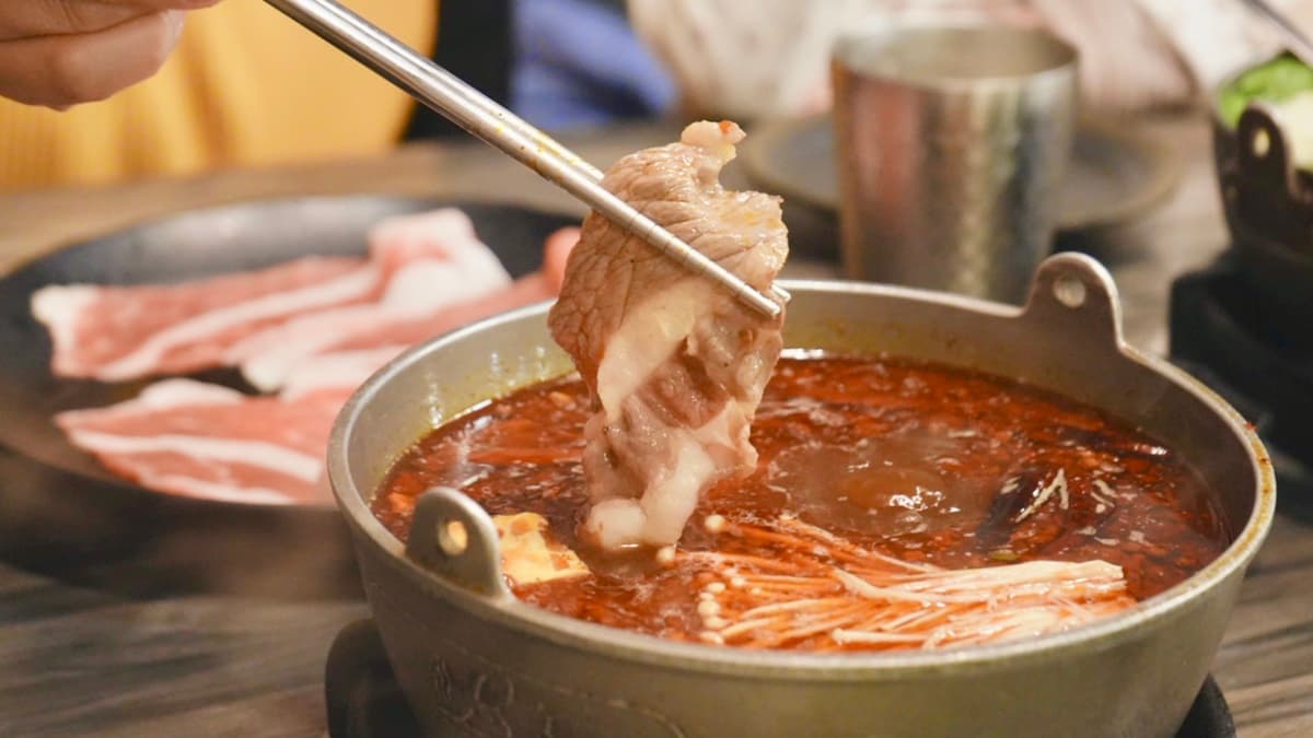「泰迪熊火鍋吃到飽」只要268元！30款鍋物＋甜點飲料無限續，必嗑泰奶雪花冰