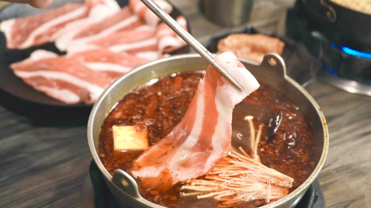 「泰迪熊火鍋吃到飽」只要268元！30款鍋物＋甜點飲料無限續，必嗑泰奶雪花冰