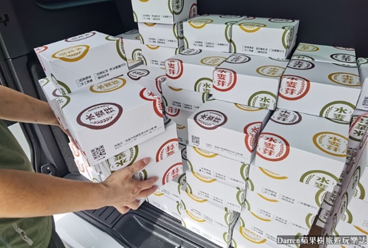 買３送１＋保冷袋！手撕蛋糕名店祭優惠，必搶爆餡生乳球、狂賣20萬顆蛋黃酥