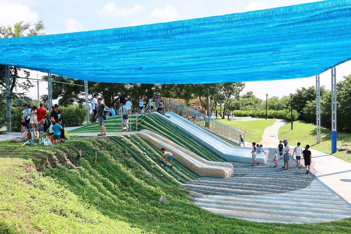 雲林最新免費玩水景點！超萌「虎爺主題」親水公園啟用，多款水上設施玩到瘋