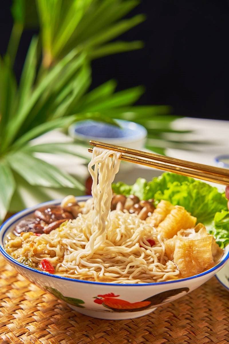蔬食界米其林一星認證!香辣濃郁「南洋叻沙麵」開賣優惠,還送199元乳酪絲(中獎公布) 蔬食界米其林一星認證!香辣濃郁「南洋叻沙麵」開賣優惠,還送199元乳酪絲(中獎公布)
