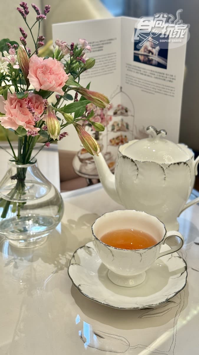 吃甜點送頂級保養品！台北最強「文華東方下午茶」新聯名登場，10道新品開箱