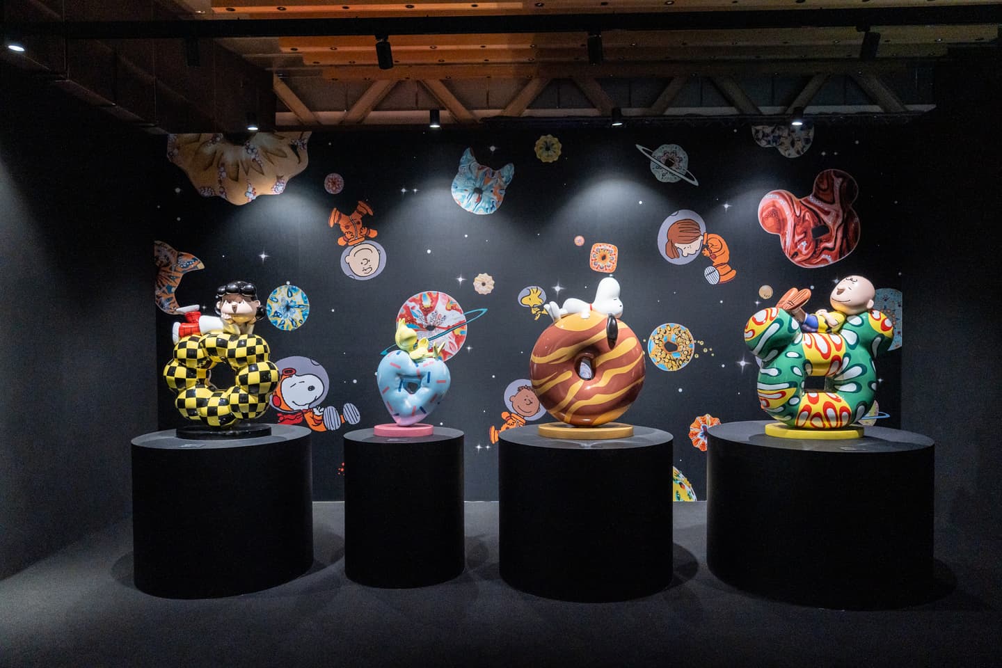 史努比全球首展在台灣！「花生漫畫75周年特展」４大展區、票價懶人包