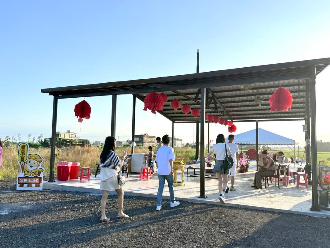 土地公廟「冰棒吃到飽」暴紅！「宜蘭冰棒土地公」拜拜免費吃冰，流程、地點攻略