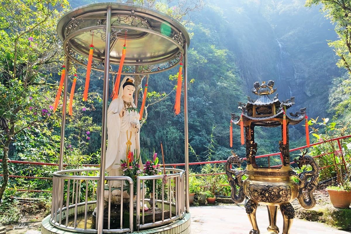 嘉義最美避暑仙境！「觀音瀑布風景區」這２天免費入園，搭公車就能輕鬆到