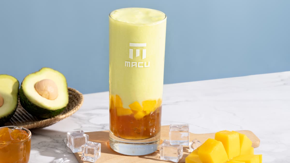 麻古茶坊全新「酪梨飲」登場！柚香翡翠同步喝，康青龍桑葚新品買一送一