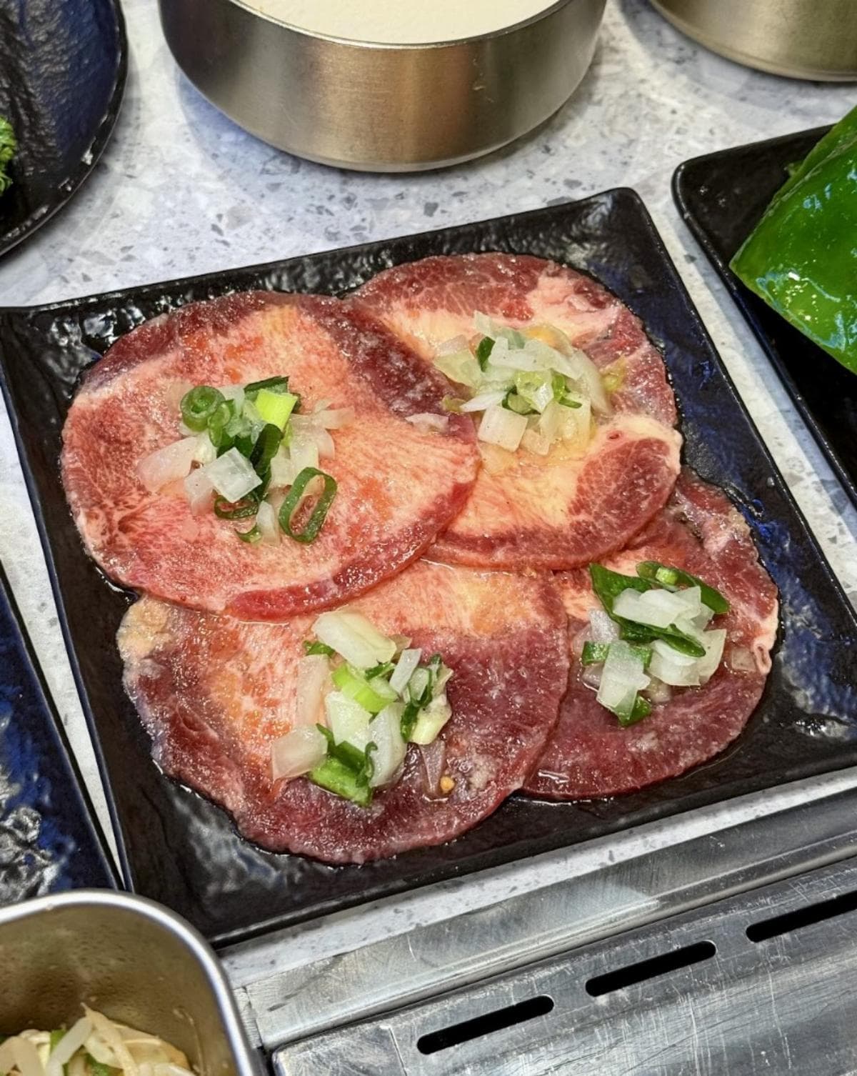 【異國美食祭】送牛舌吃到飽!築間最新韓國烤肉488元開吃,50種食材無限續 【異國美食祭】送牛舌吃到飽!築間最新韓國烤肉488元開吃,50種食材無限續