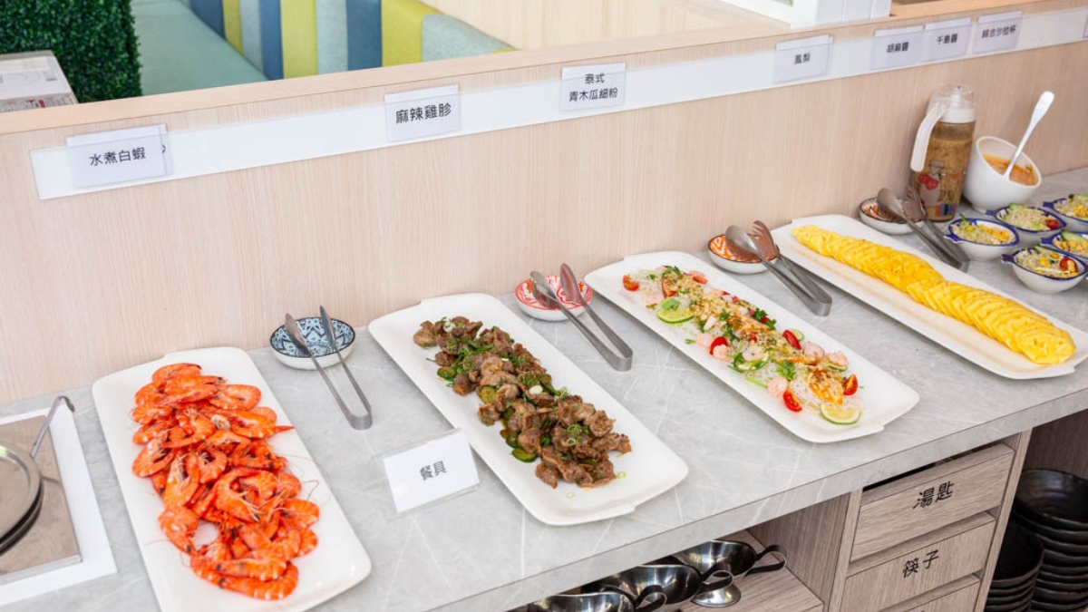 提供多樣熟食自助吧。（圖片來源：愛伯特吃喝玩樂全記錄）