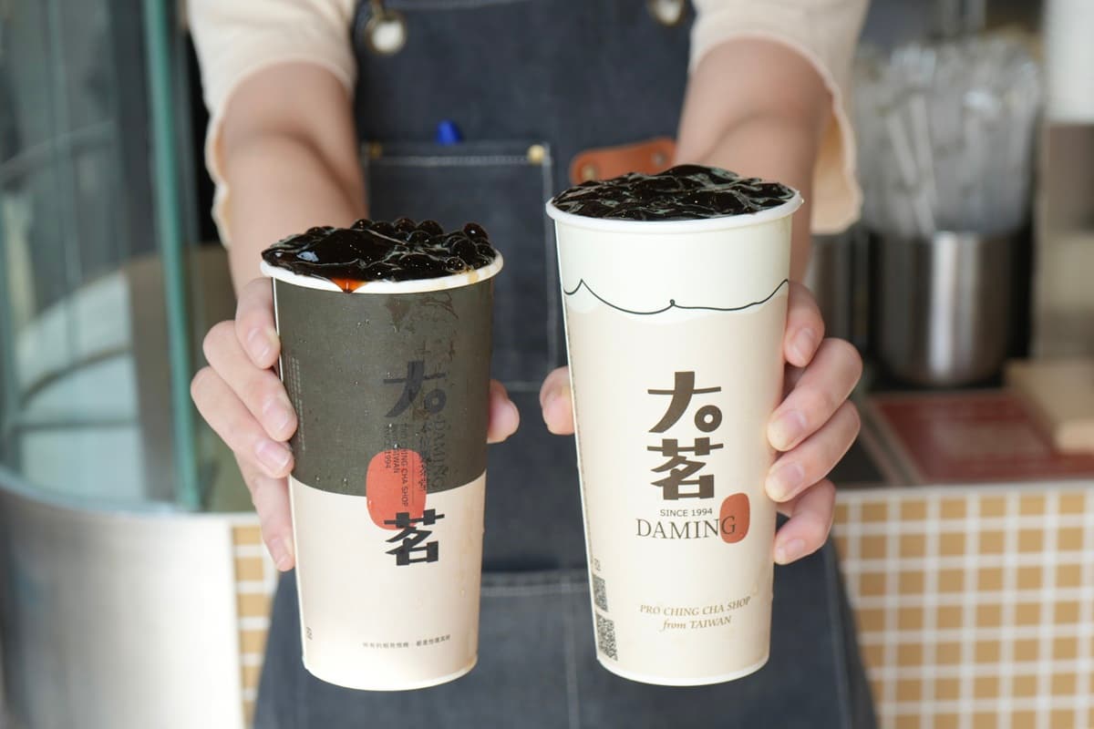 UG、大茗超狂新品到!「傻瓜奶茶」糯米香必喝,「珈琲粉粿」咀嚼控最愛 UG、大茗超狂新品到!「傻瓜奶茶」糯米香必喝,「珈琲粉粿」咀嚼控最愛