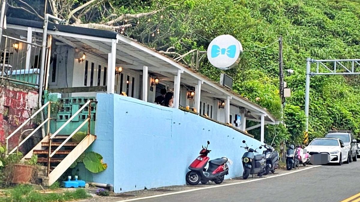沒有專屬停車場但馬路的白線都能停車，停車還算方便。（圖片來源：Yuki‘s Life）