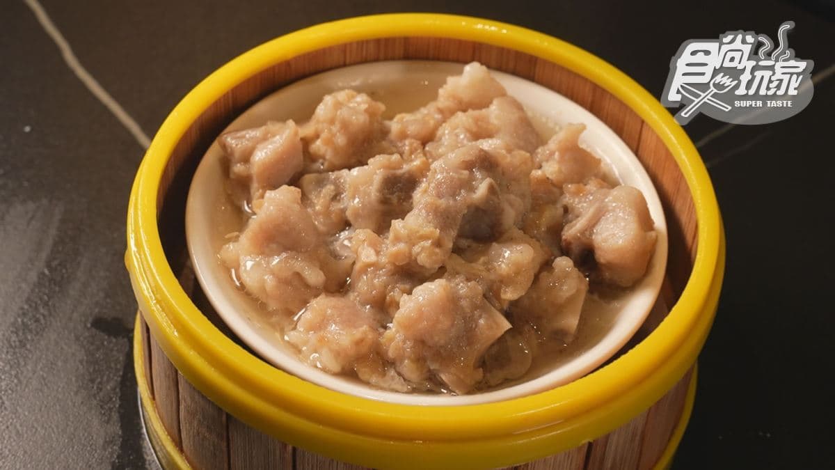 小上海 · 酒館