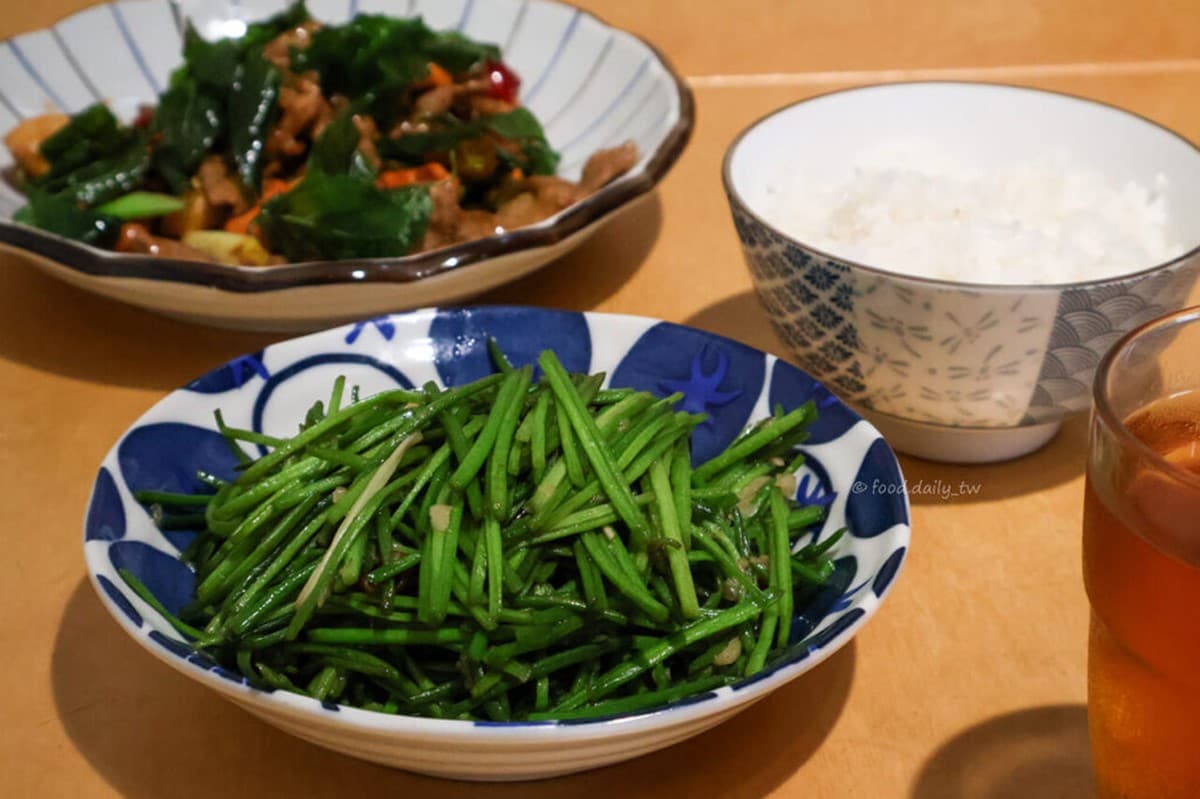 連４年必比登推薦！台中超強「台菜熱炒」推這家，銷魂麻油蝦、麻婆豆腐必點