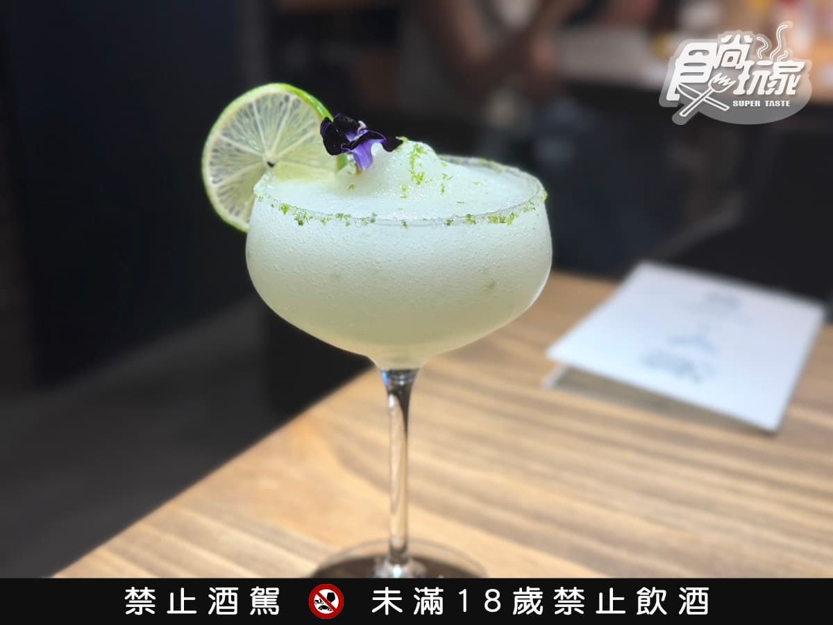免費送巨無霸龍蝦！馬辣最狂「麻辣火鍋」24支酒牆＋冰品暢吃，不限時吃到飽