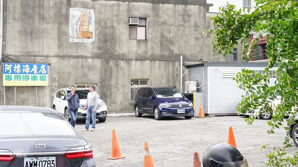 店內用餐環簡單樸素，一次大約可以容納10大桌的客人。(圖片來源：美食旅遊生活分享。欣晴)