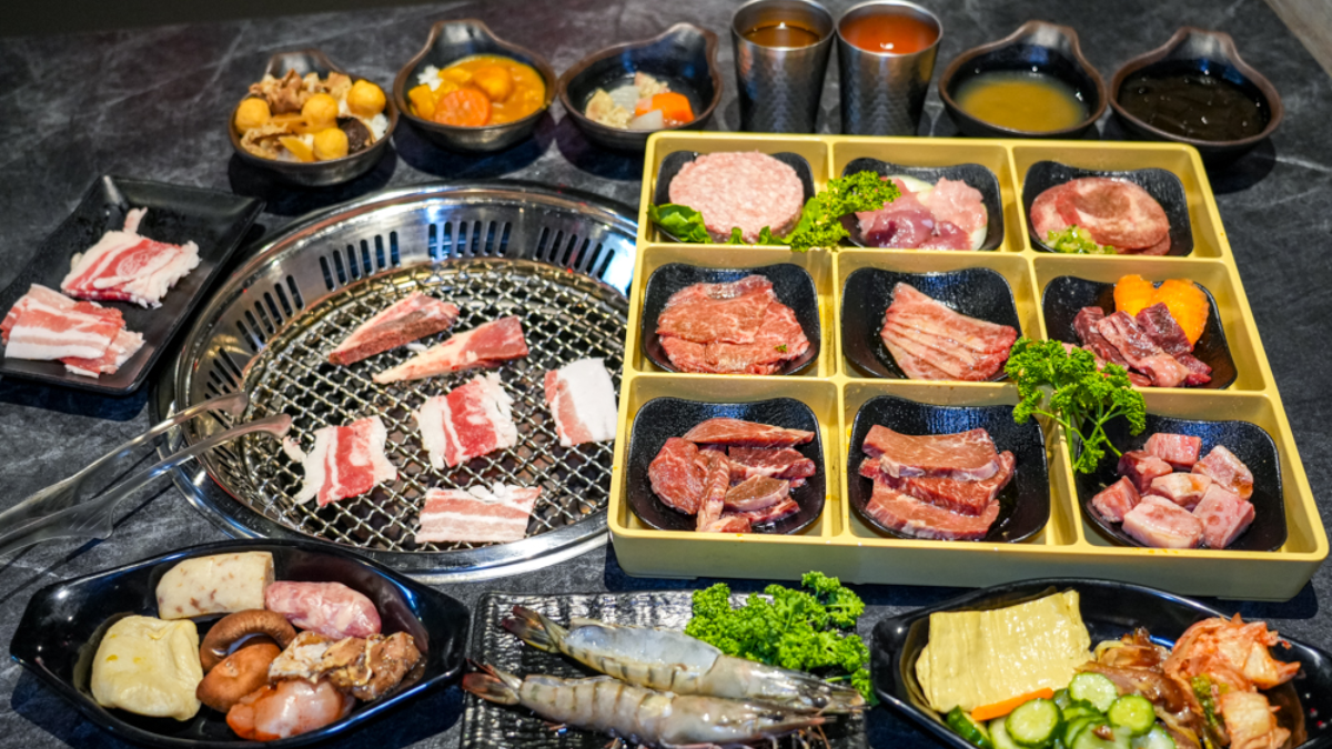 雙人和牛燒肉套餐，還有無限享用自助吧的食材。（圖片來源：Panda's paradise）