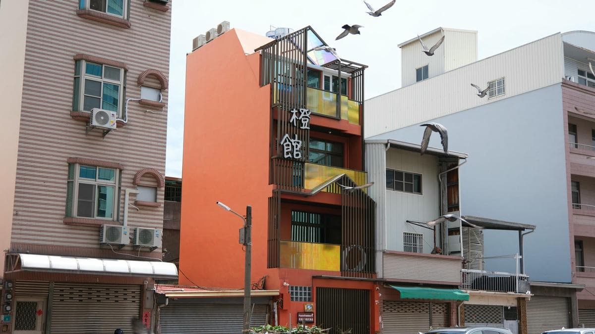 「橙館美萊茵」位在台南中西區的包棟民宿。（圖片來源：JJ.Hsu）