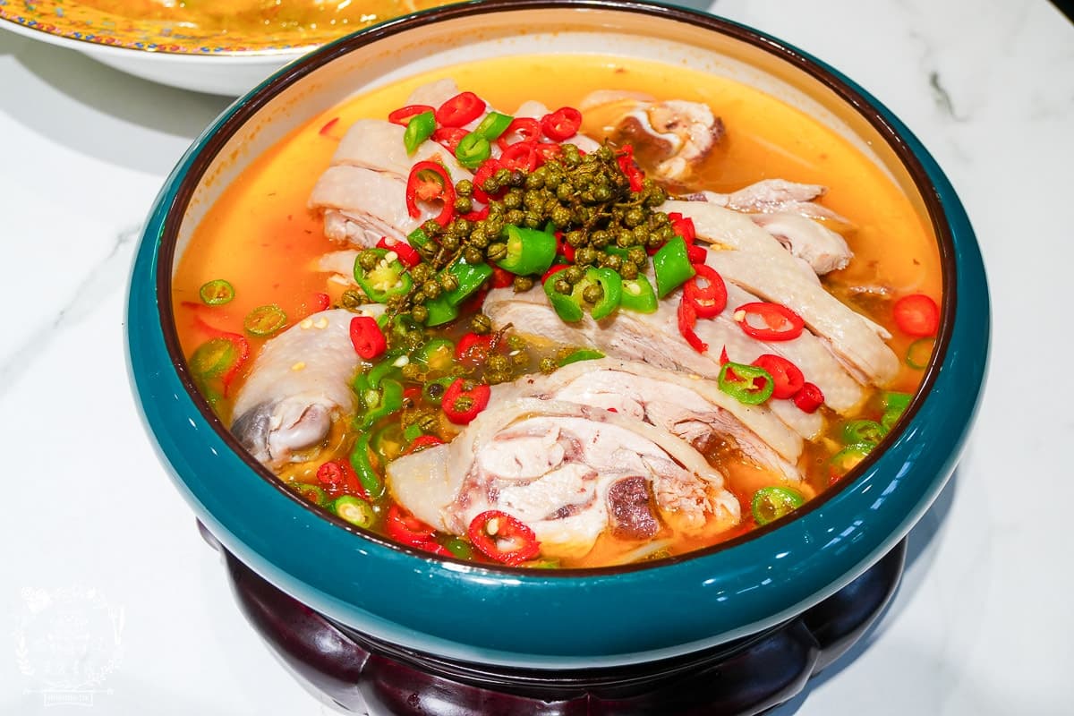 藤椒雞鮮嫩可口，清爽開胃又下飯。（圖片來源：野田咩的美食書國）