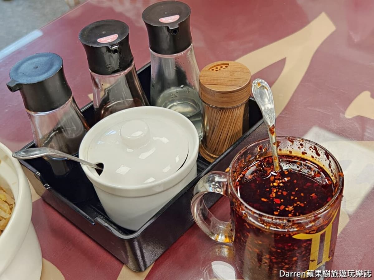 免費加湯、續麵吃到飽！70年「老字號牛肉麵」最低90元起，必嗑半筋半肉麵