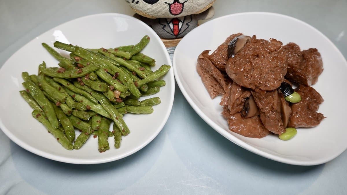有幾樣江浙菜館常見的「盆頭小菜」，推薦烤麩好吃。（圖片來源：貓大爺部落格）