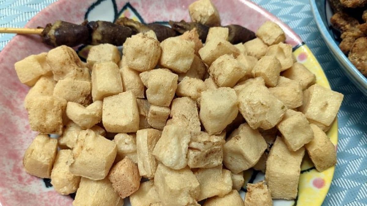 百頁豆腐才30元就很多，店家切得很小塊很容易入口。（圖片來源：老皮嫩肉的流水帳生活）