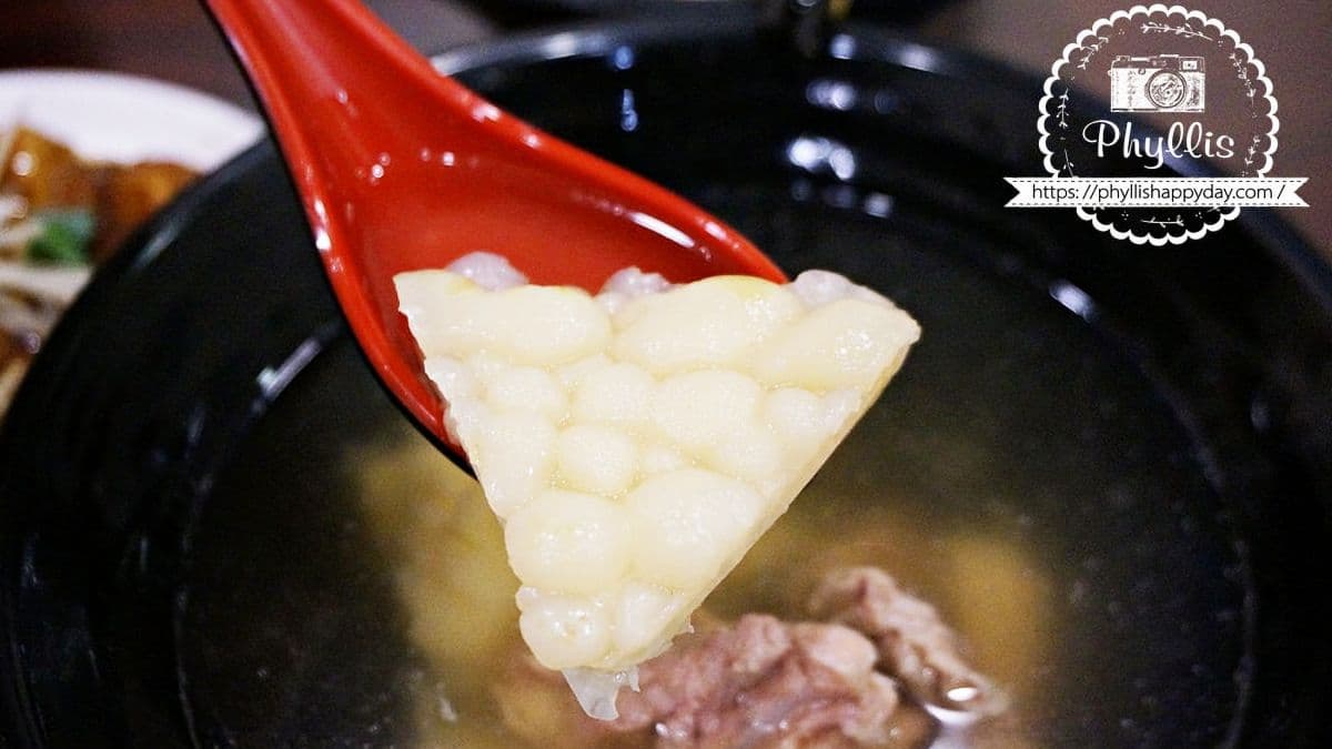苦瓜排骨湯喝起來非常甘甜，苦瓜每塊都很大，苦瓜控狂喜。（圖片來源：相片中的菲莉絲）