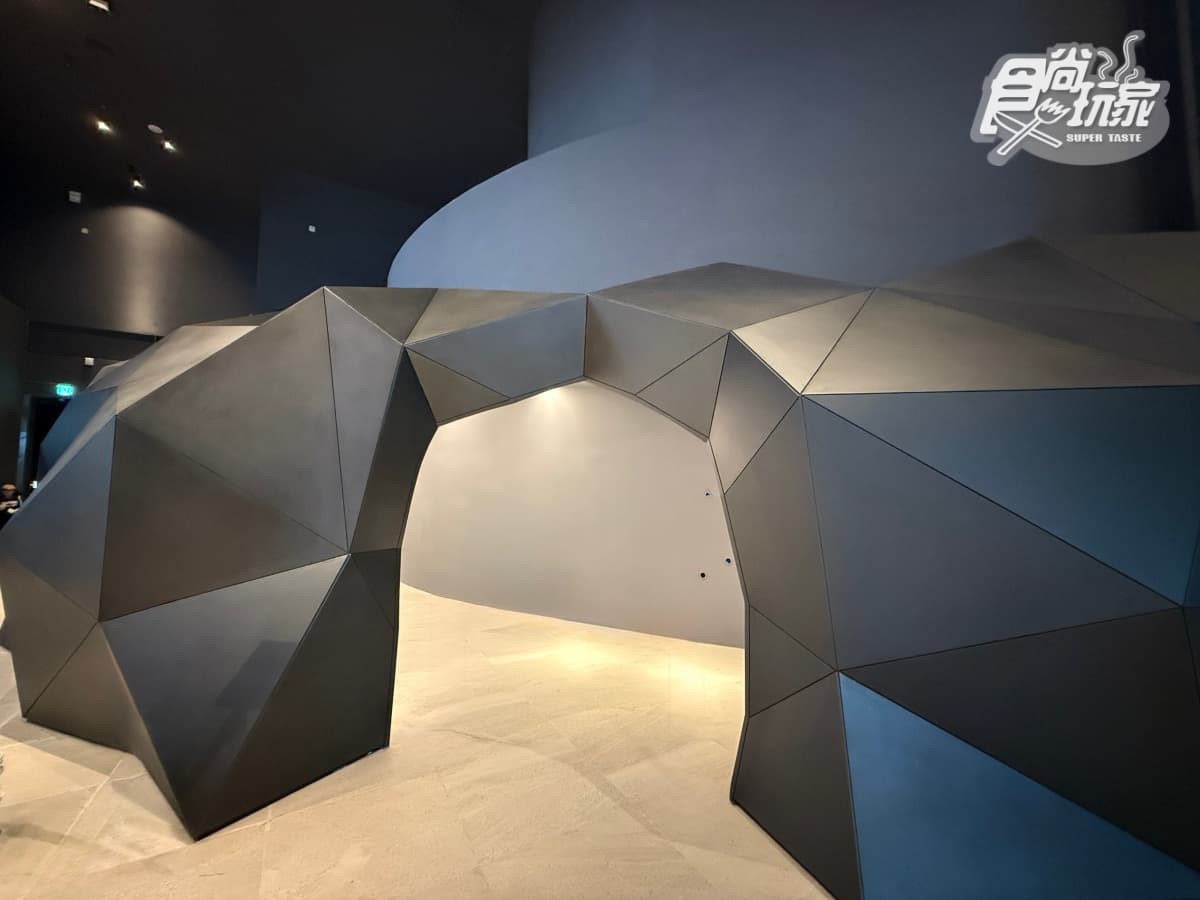 全台最美「台中海洋館」開幕直擊！全館８大展區開箱，票價、參觀資訊一次看