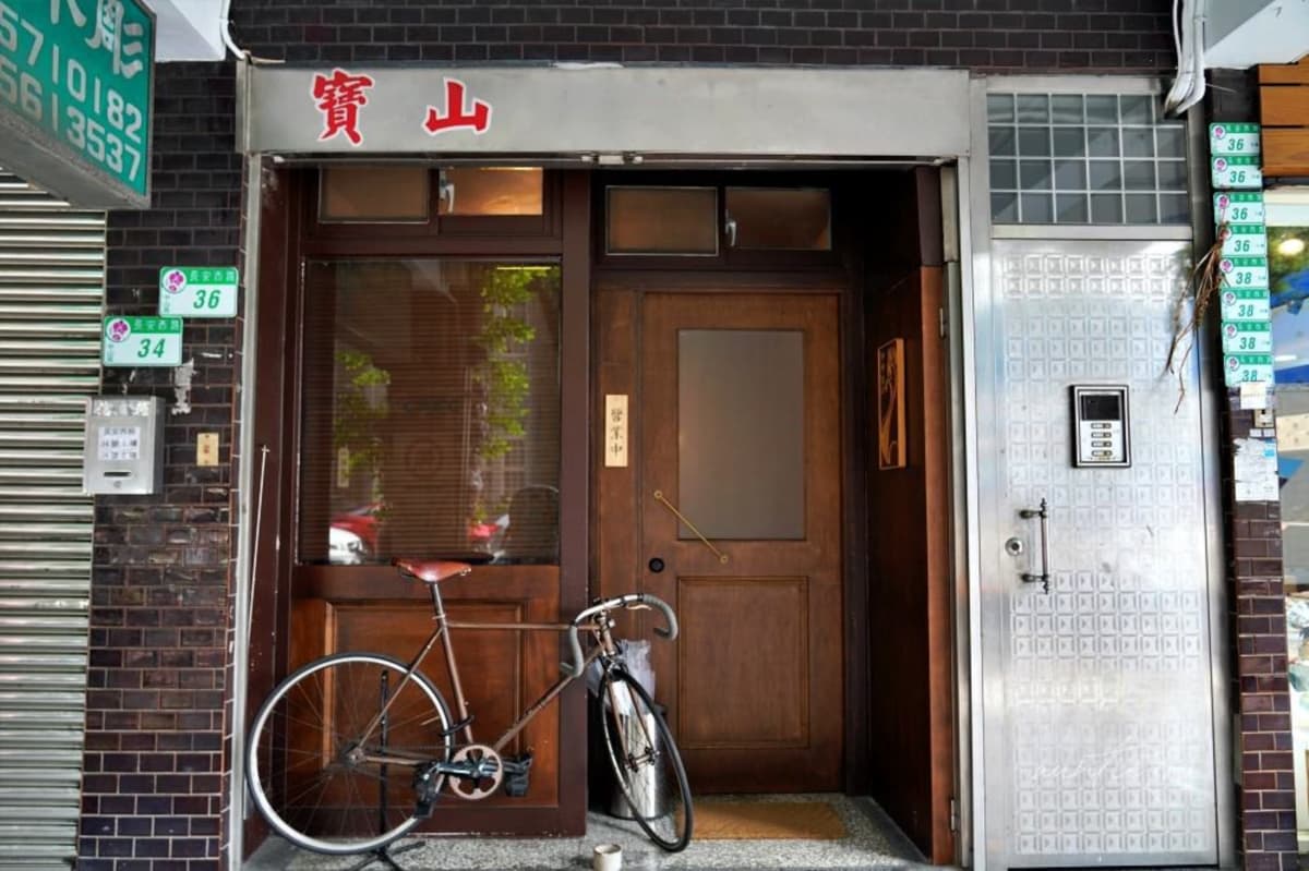 中山咖啡廳推薦TOP21！赤峰街文青散策、中山站步行可達，咖啡廳總整理