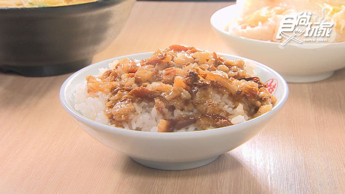 「魯肉飯」豬油融化也不覺油膩，充滿油脂香。