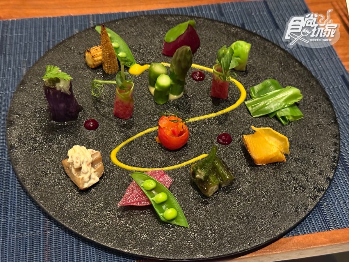 挑戰高雄亞灣區最頂！然一酒店５亮點開箱：早餐爽嗑鼎泰豐、美拍無邊際泳池