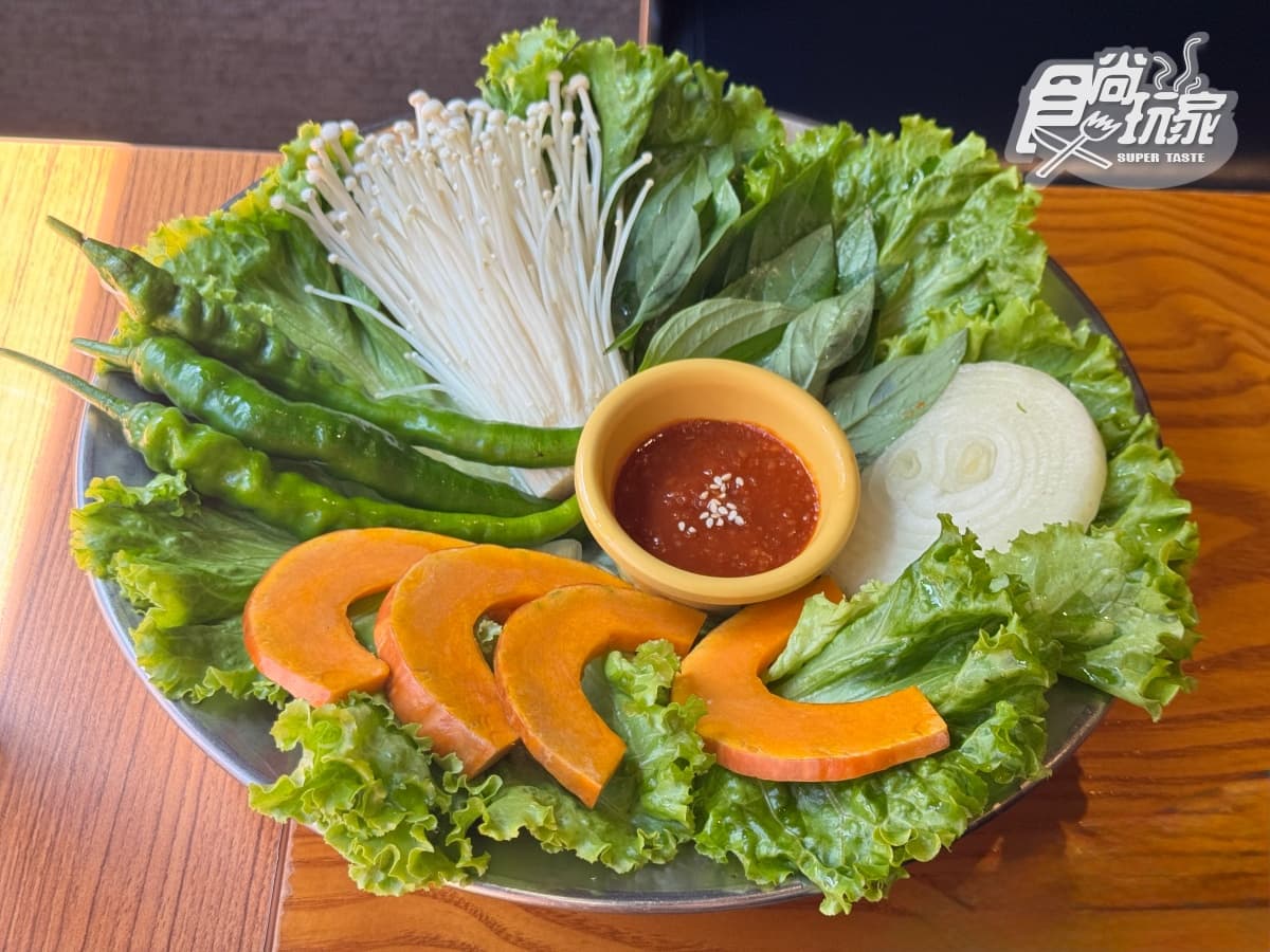 正宗韓式烤肉88折！新菜單爽嗑和牛漢堡排、厚切豬，６款韓式小菜＋飲品無限續