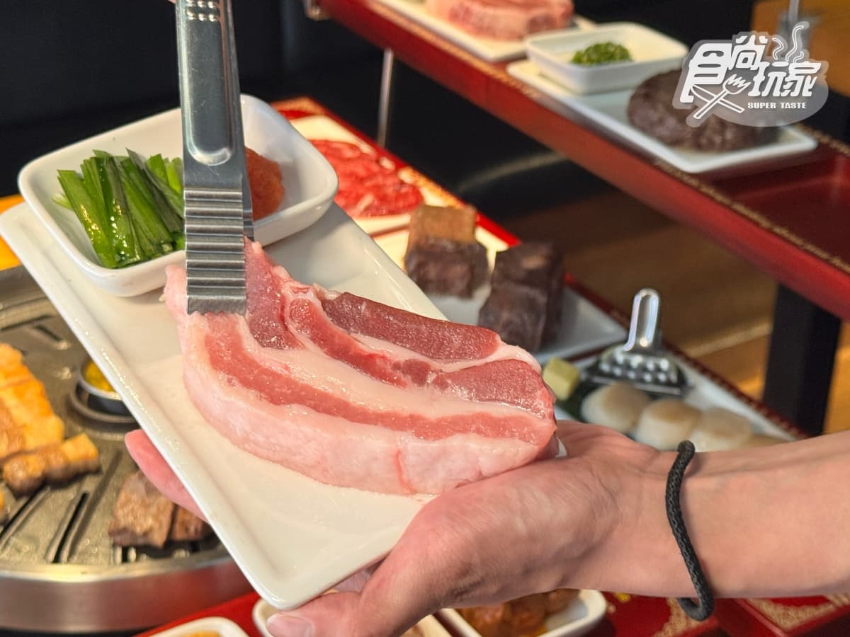 正宗韓式烤肉88折！新菜單爽嗑和牛漢堡排、厚切豬，６款韓式小菜＋飲品無限續