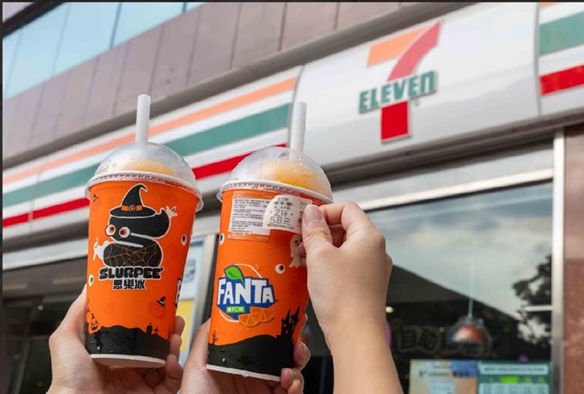 全家霜淇淋買一送一！超爆笑「褲褲兔」瓶套免費送、7-11思樂冰撕撕樂