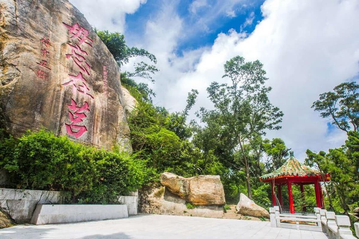 「金門３日遊」買一送一！吃住機票全包免５千，打卡網美景點、嗑海鮮痛風餐