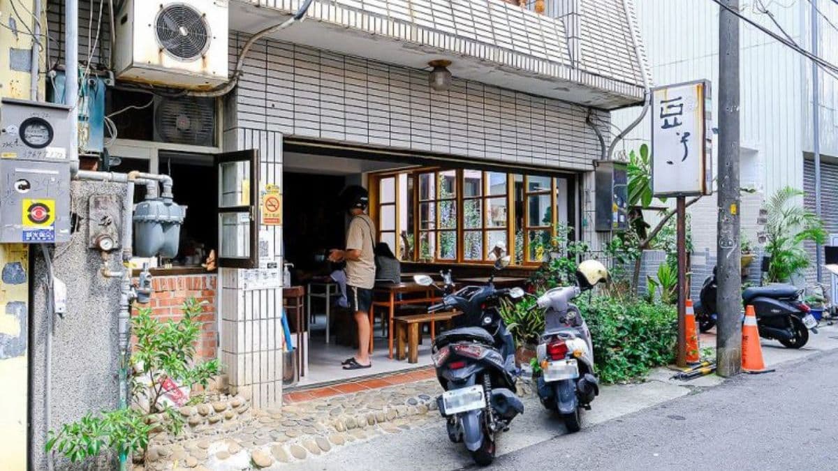 位於東海商圈新興路巷弄內。（圖片來源：霸子。食樂拼圖）