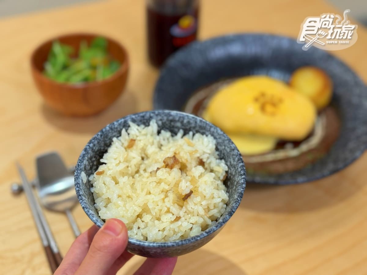 東京排隊名店「IKURA蛋包飯」開幕！３款犬掌蛋包＋亮點，免費送超Q達摩吊飾