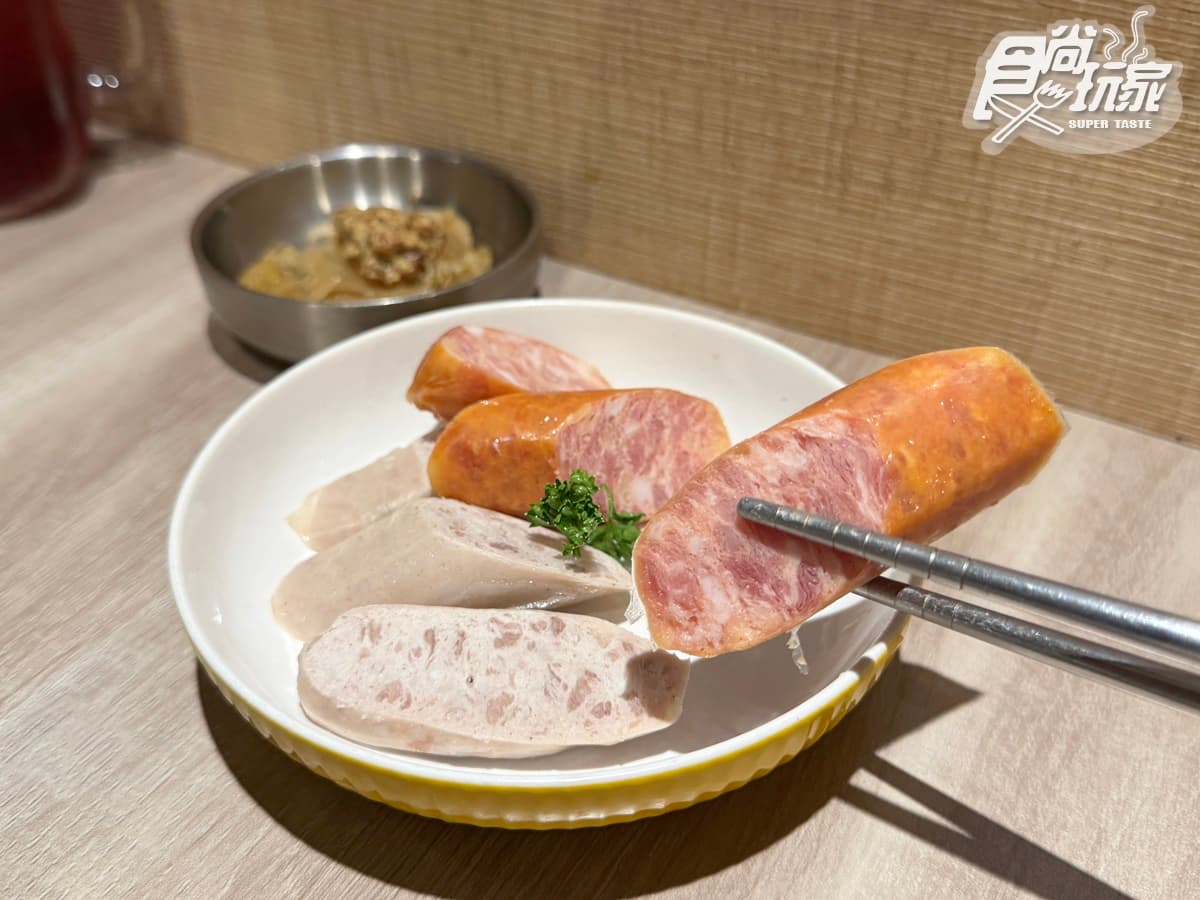 「雞湯大叔」全新法式料理！368元爽嗑燉雞火鍋＋肋眼牛排，泰奶冰淇淋、飲品暢吃