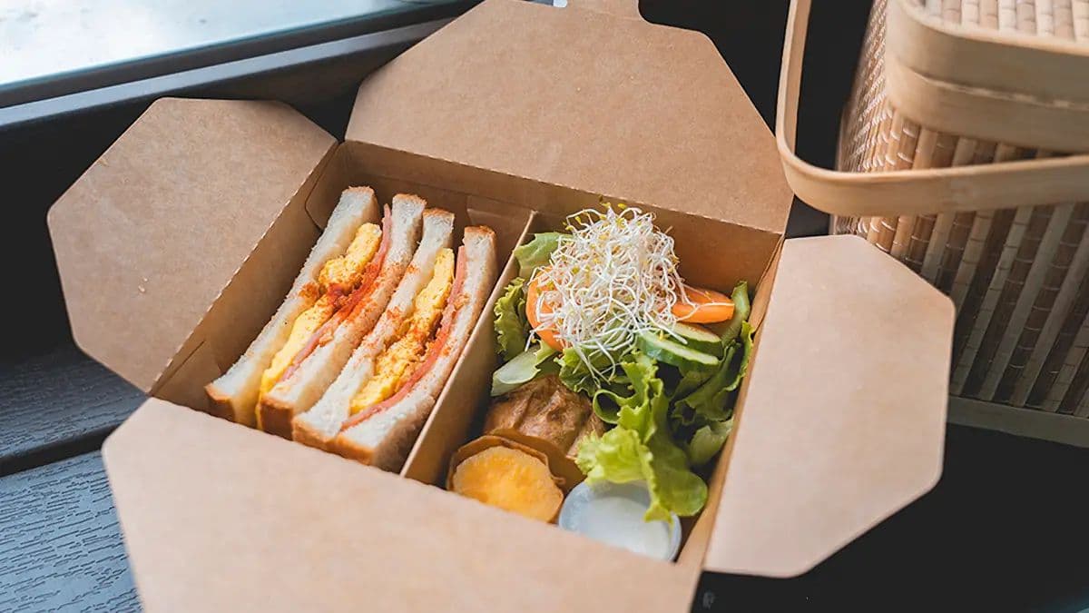 早餐很特別採用餐盒的方式供應，以野餐籃承裝儀式感滿滿。（圖片來源：旅行履行中）