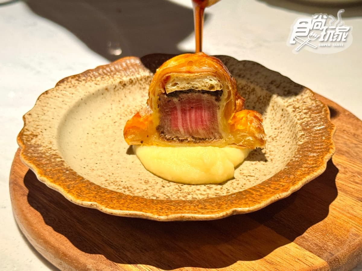 免費送海膽生牛肉！「燒肉界的勞斯萊斯」插旗台中，東泉辣椒醬、麻薏入菜