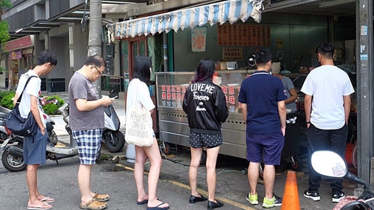 每次經過永遠在排隊。（圖片來源：蹦啾♥謝蘿莉 ）