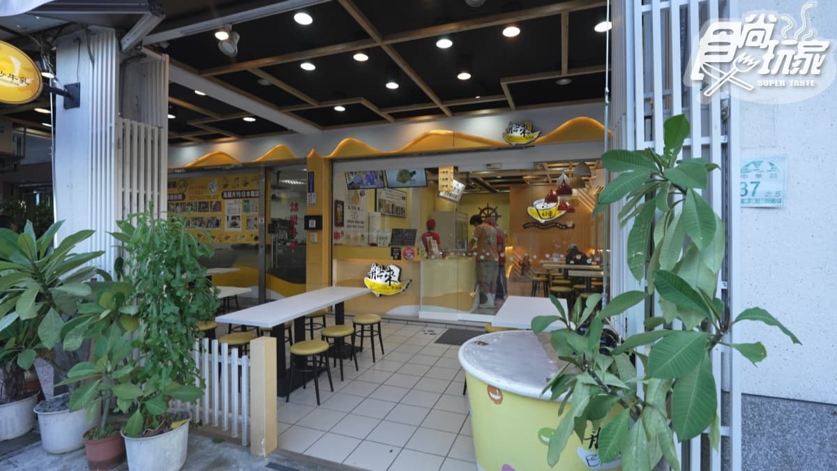店家主打「雪淇淋」——口感介於冰淇淋與枝仔冰之間。