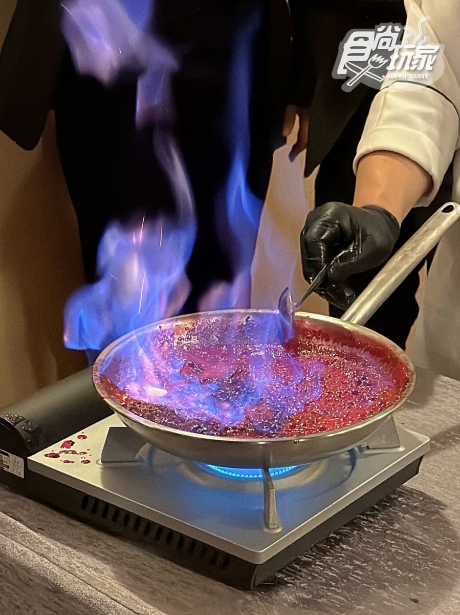 老饕最愛台北40年江浙菜！重現端入美國華府國宴料理，欣賞桌邊料理火焰秀