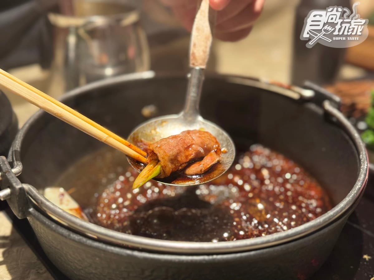 免費玩「流體招財貓」！4.5星「個人壽喜燒」爽嗑A5和牛、龍蝦，小菜無限續