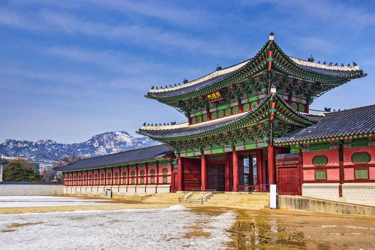 2025 ITF旅展優惠推薦！飯店吃到飽餐券免千元，出國萬元有找、天天抽機票